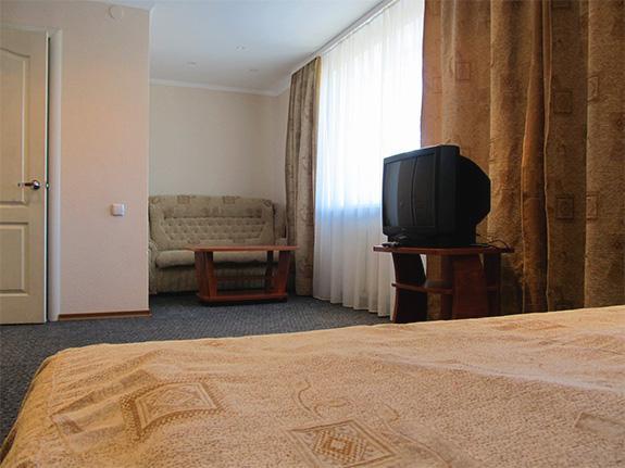 Kanna Hotel Askania-Nova Zewnętrze zdjęcie
