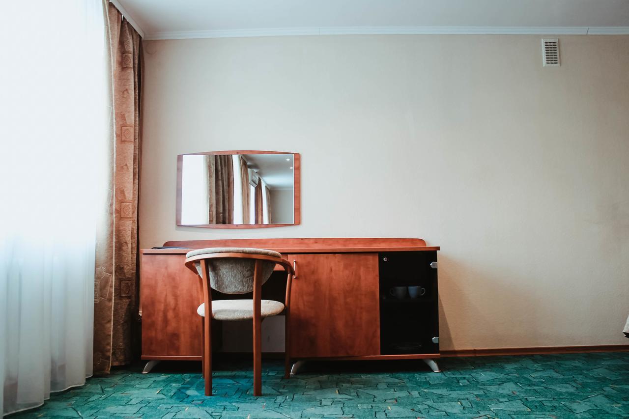 Kanna Hotel Askania-Nova Zewnętrze zdjęcie