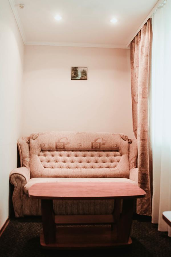 Kanna Hotel Askania-Nova Zewnętrze zdjęcie