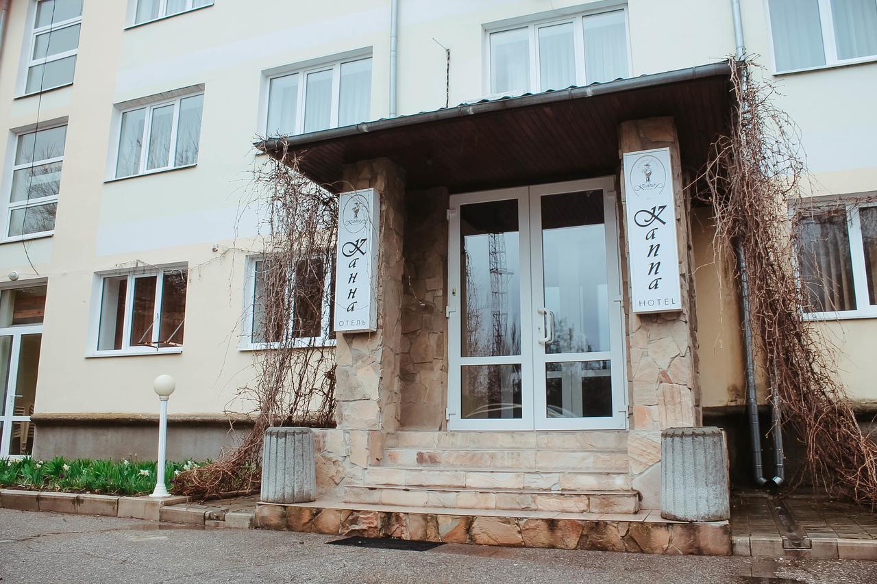 Kanna Hotel Askania-Nova Zewnętrze zdjęcie